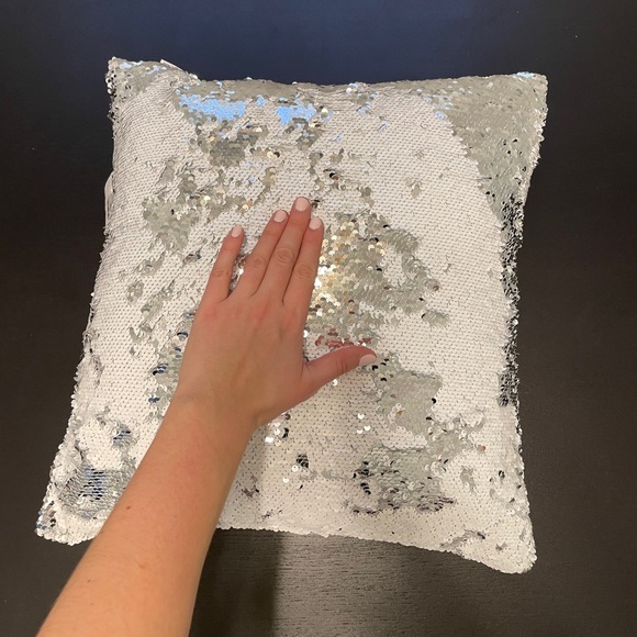 Reversible Silver/White Sequin Accent Pillow - Picture 2 of 3